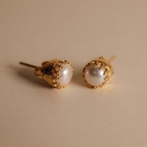 Pearl Studs